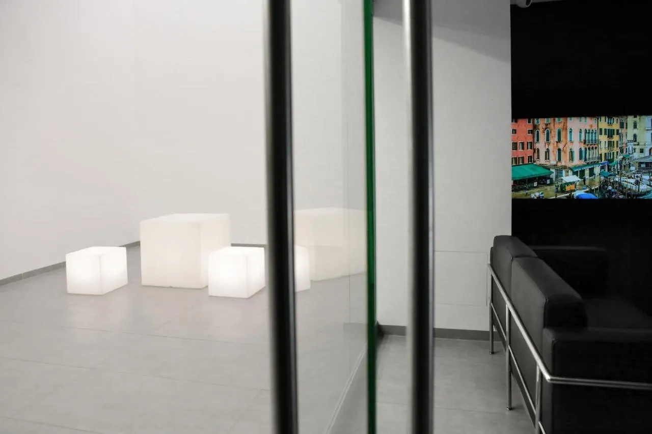Super-Apartamenty Exotic Poznan 0*,